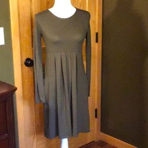 Long sleeve, size S midi dress